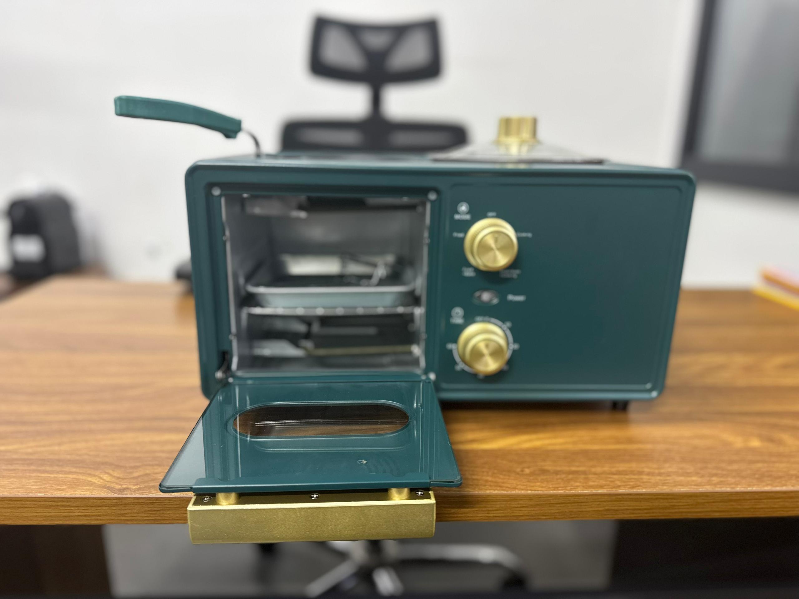 Four Electronic, Grill Pain, Cafetière (3 en 1)